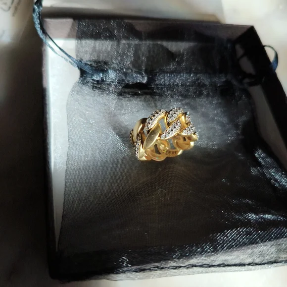 Freida Rothman Gold & Diamond Women's Ring - Paived Iced - Size 8 - New in Box - Picture 14 of 16